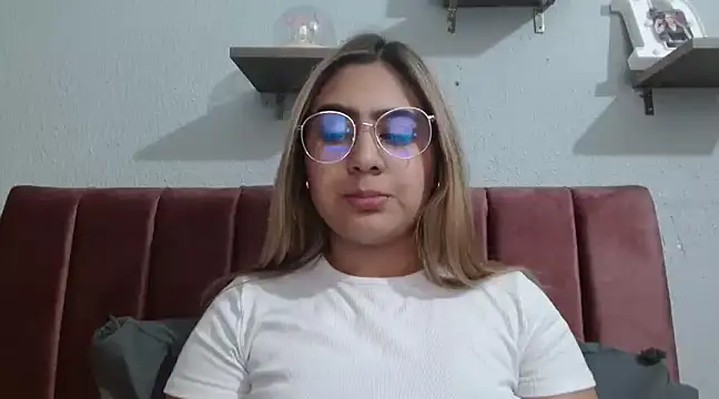 Miabonnett  online show from January 2025 10:10:01 PM