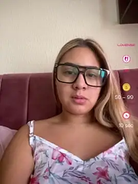 Snapshot of Miabonnett_ chatting on May 2026 11:59:02 AM Miabonnett online show from May 2026 11:59:02 AM