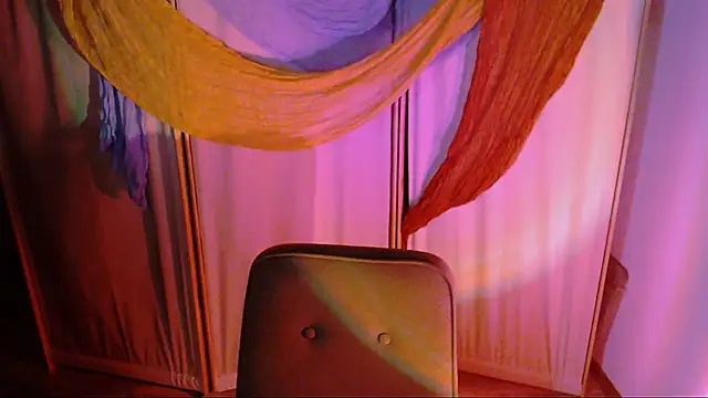 Malinax online show from October 2025 10:36:01 PM