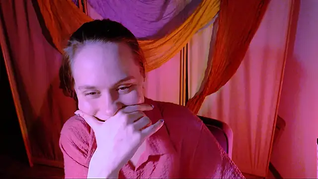 Malinax online show from November 2025 10:32:02 PM