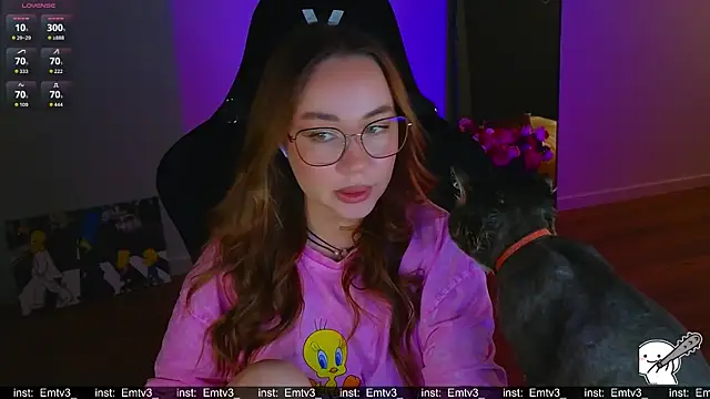 Snapshot of Emili1- chatting on July 2026 11:38:02 AM Emili1- online show from July 2026 11:38:02 AM