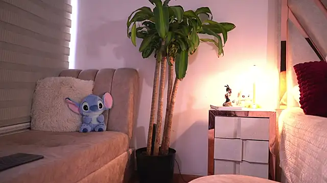  Andyy   online show from March 2026 03:38:01 PM