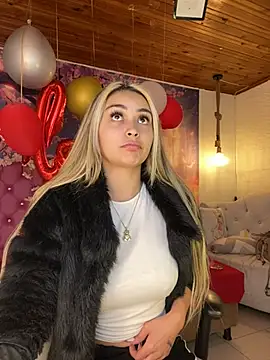 emma oxford online show from February 2025 08:25:01 PM