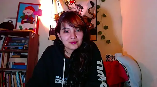 Snapshot of sweetiee_mary chatting on December 2024 04:13:01 AM sweetiee mary online show from December 2024 04:13:01 AM