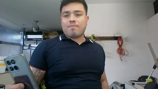 Snapshot of DirtyRcride chatting on December 2024 06:24:02 AM DirtyRcride online show from December 2024 06:24:02 AM