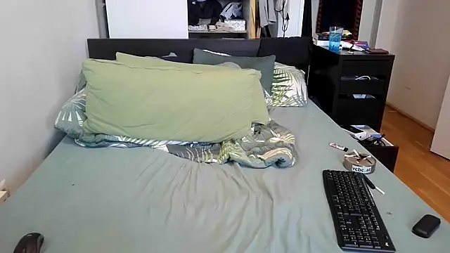 Marconudeboi online show from March 2026 07:43:01 AM