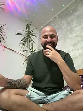 Snapshot of derek1494 chatting on October 2025 07:43:01 PM derek1494 online show from October 2025 07:43:01 PM