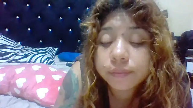 Jennxdolls online show from March 2025 04:23:02 AM