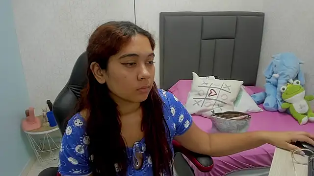 MADISON ROWAN1 online show from March 2025 03:23:02 AM