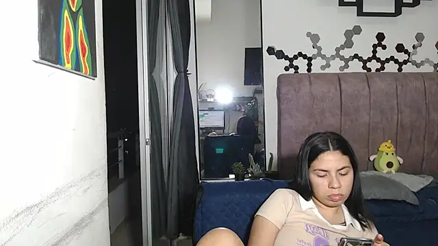 Liza Thurner online show from January 2025 12:39:02 AM