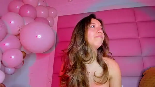 little-Emma online show from February 2025 09:44:02 AM