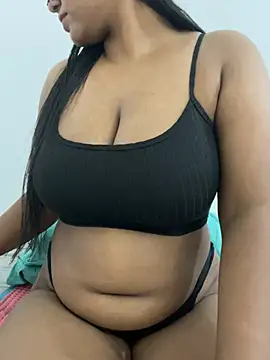 Snapshot of sweety_yehara chatting on June 2026 01:53:02 PM sweety yehara online show from June 2026 01:53:02 PM