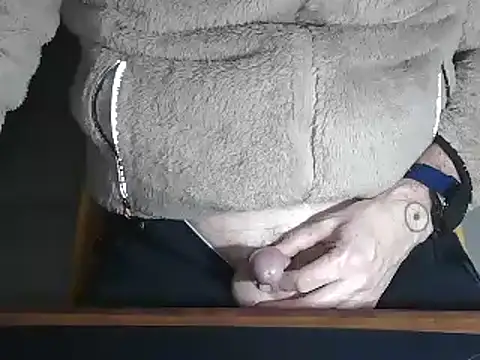 Adri gard online show from February 2025 09:22:01 PM