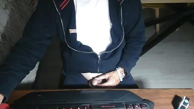 Adri gard online show from October 2025 09:46:02 PM