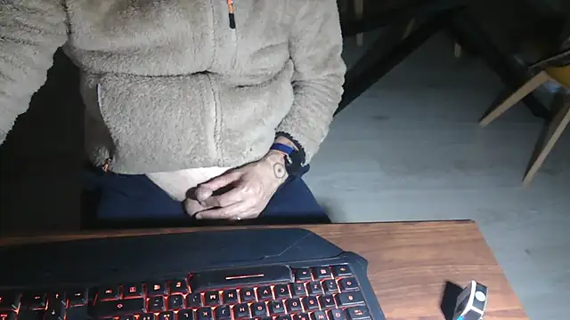 Adri gard online show from March 2026 09:31:01 PM