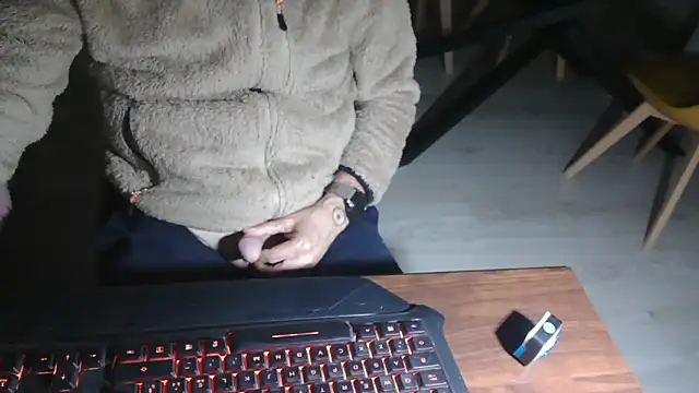 Adri gard online show from April 2026 08:39:01 PM