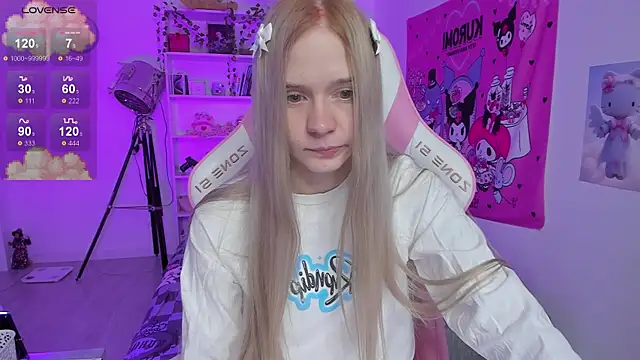 Milia Parker online show from March 2025 12:28:02 AM