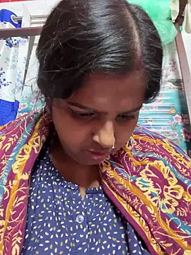 Beauty-queen online show from March 2025 09:06:02 AM