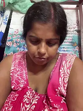 Beauty-queen online show from October 2025 02:02:02 PM