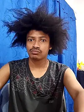 Snapshot of Leunamt chatting on April 2026 04:51:01 AM Leunamt online show from April 2026 04:51:01 AM