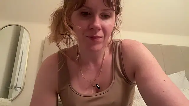 redheadrosie69 online show from October 2025 05:24:02 PM