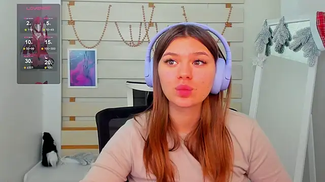 Josephine Kiss online show from January 2025 02:57:01 PM