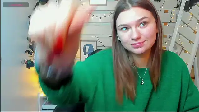 Josephine Kiss online show from January 2026 02:32:01 PM