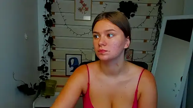 Snapshot of Josephine_Kiss chatting on August 2026 01:49:02 PM Josephine Kiss online show from August 2026 01:49:02 PM
