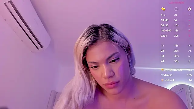 Snapshot of Shelynna_azzul chatting on March 2025 11:22:01 PM Shelynna azzul online show from March 2025 11:22:01 PM