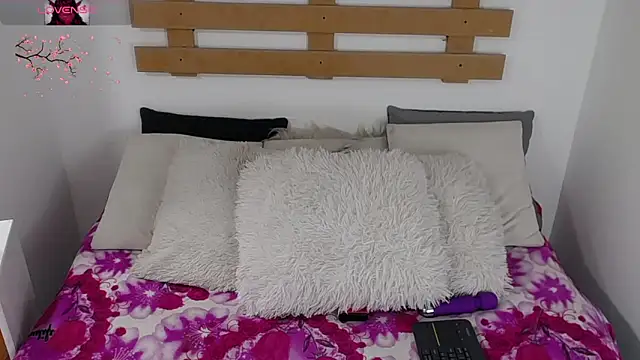 Tifanny Sweett online show from January 2025 06:41:02 AM