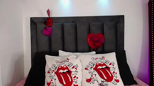 Tifanny Sweett online show from February 2025 05:23:01 AM