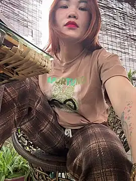 Emily 9xx online show from March 2025 04:45:01 AM