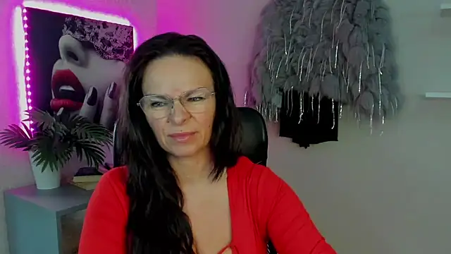 HelenLuxx online show from March 2025 01:34:02 PM