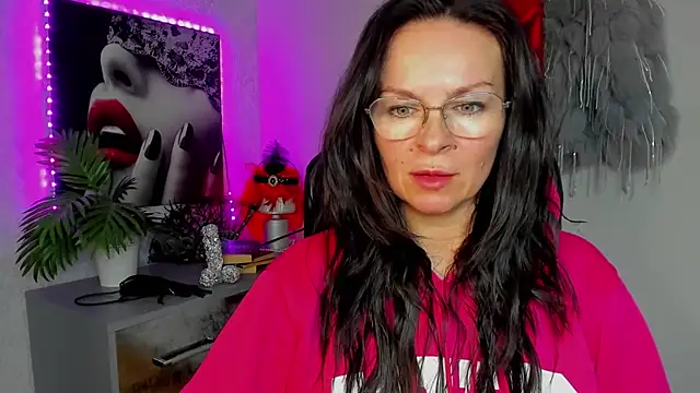 HelenLuxx online show from March 2026 03:48:01 PM