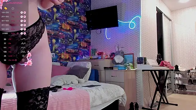 SweeteRose Royce online show from November 2025 05:56:01 PM