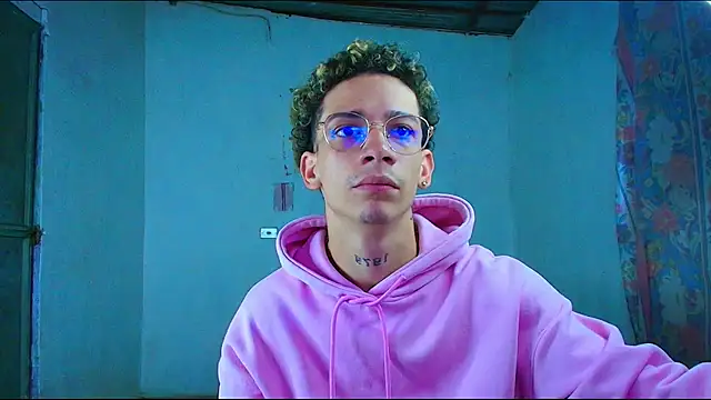 mateodeamjo online show from February 2026 12:19:01 PM