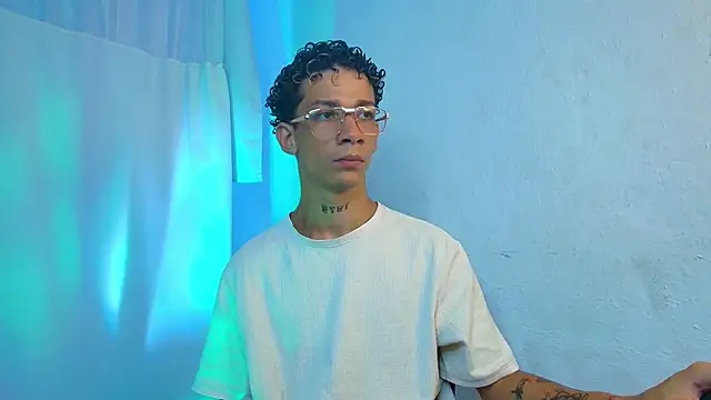 mateodeamjo online show from April 2026 01:22:01 AM