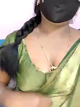 louise92 online show from December 2024 04:47:01 PM