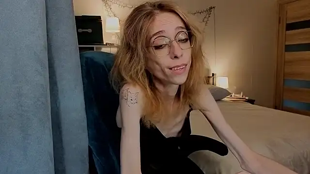 amber quell here online show from September 2025 02:29:02 PM