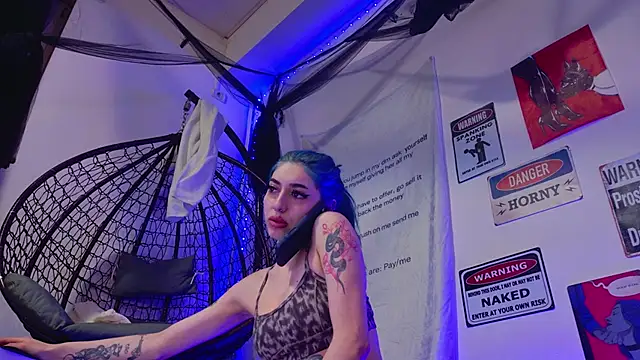 AriaVoss online show from March 2026 06:14:02 PM