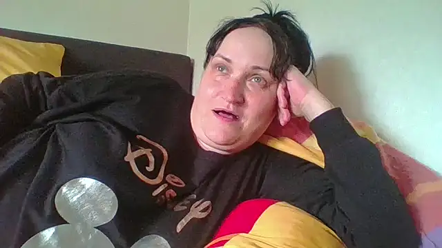 Snapshot of _squirty_cum_lady_ chatting on June 2026 02:33:01 PM squirty cum lady online show from June 2026 02:33:01 PM