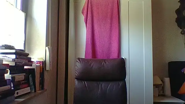 Snapshot of _squirty_cum_lady_ chatting on June 2026 09:14:01 AM squirty cum lady online show from June 2026 09:14:01 AM