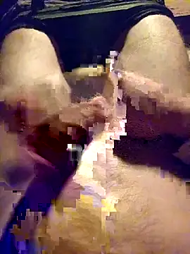 Snapshot of NochnoyGest chatting on October 2025 07:45:02 PM NochnoyGest online show from October 2025 07:45:02 PM