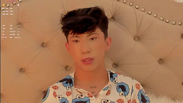 Snapshot of FabianPriince chatting on February 2025 11:33:02 PM FabianPriince online show from February 2025 11:33:02 PM