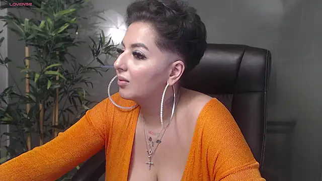 BustyAllyy online show from January 2025 01:50:01 AM