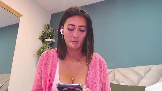 SharisWillian online show from January 2026 03:54:02 AM