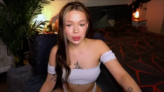 Snapshot of Lily_Yin chatting on March 2025 05:41:02 AM Lily Yin online show from March 2025 05:41:02 AM