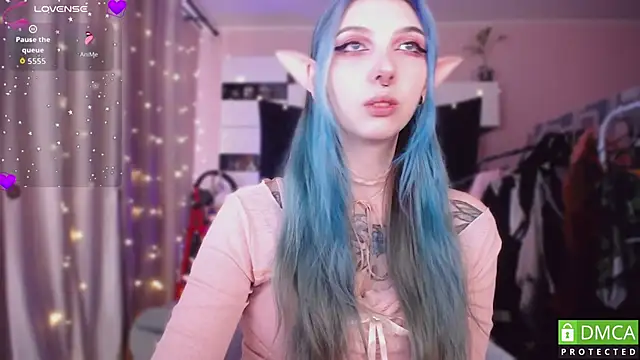 Snapshot of JustMeowGirl chatting on February 2026 06:10:02 AM JustMeowGirl online show from February 2026 06:10:02 AM