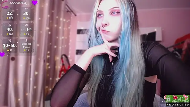 JustMeowGirl online show from April 2026 06:22:01 AM