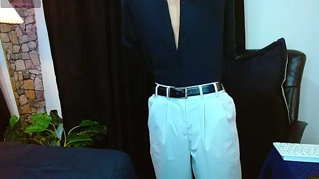 Bastiaan 28 online show from April 2026 09:04:02 PM